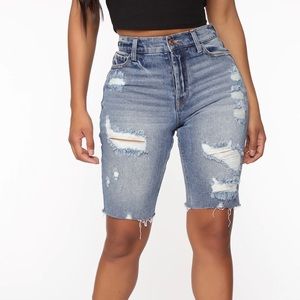 FASHION NOVA Longline Bermuda Shorts size 11